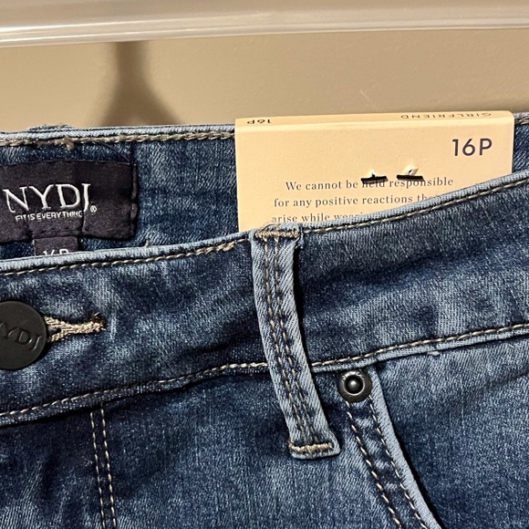 NYDJ Boyfriend jeans size 16p - Picture 3 of 4